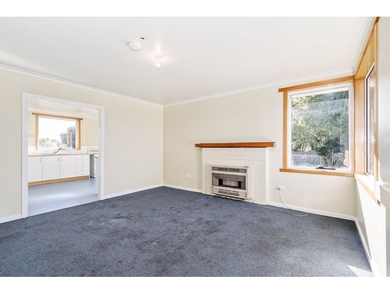 43 Chichester Drive, Devonport TAS 7310