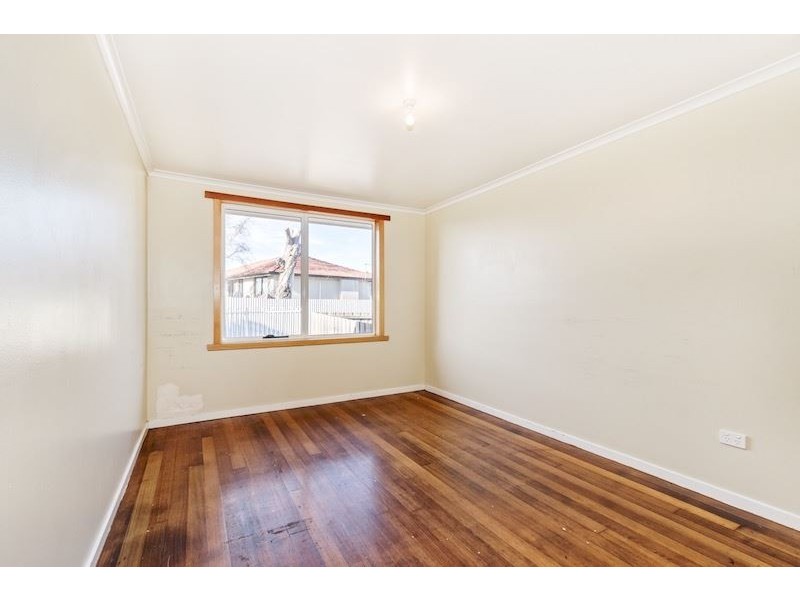 43 Chichester Drive, Devonport TAS 7310