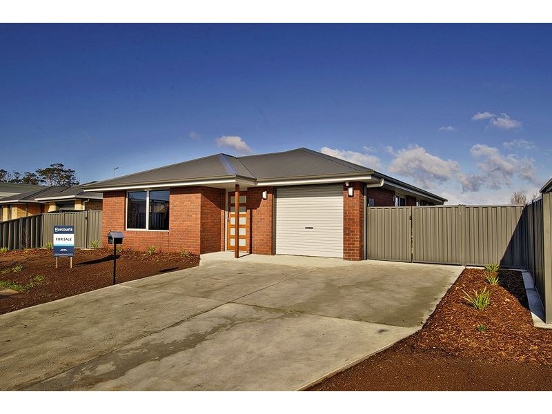 2/89 Hamilton Street, Latrobe TAS 7307