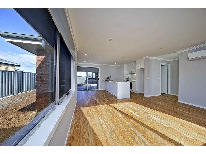 2/89 Hamilton Street, Latrobe TAS 7307