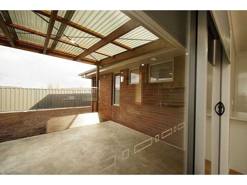 2/89 Hamilton Street, Latrobe TAS 7307