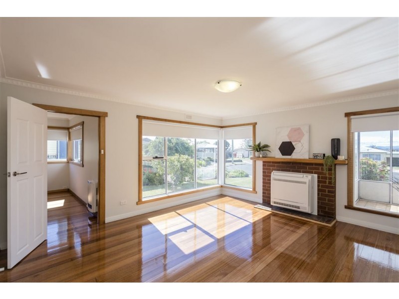 11 Highview Crescent, Devonport TAS 7310