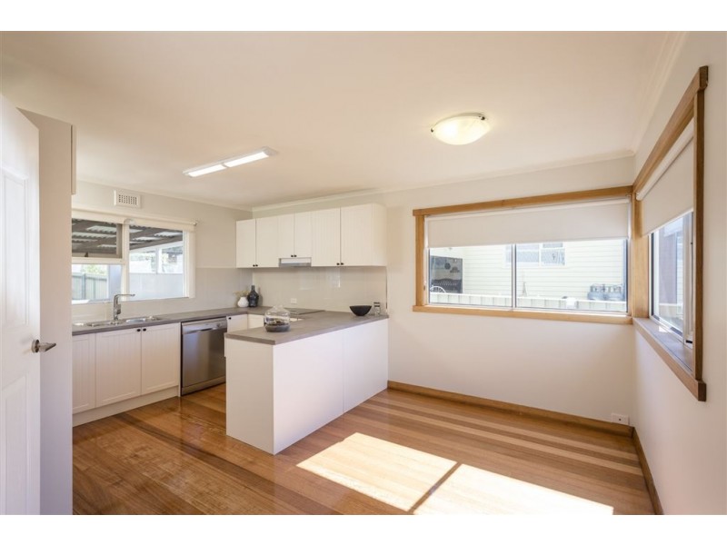 11 Highview Crescent, Devonport TAS 7310