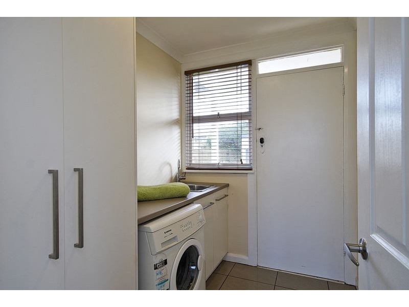 2 Deane Street, Devonport TAS 7310