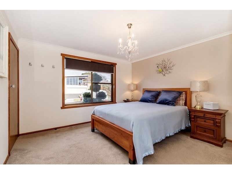 16 Somme Street, Miandetta TAS 7310