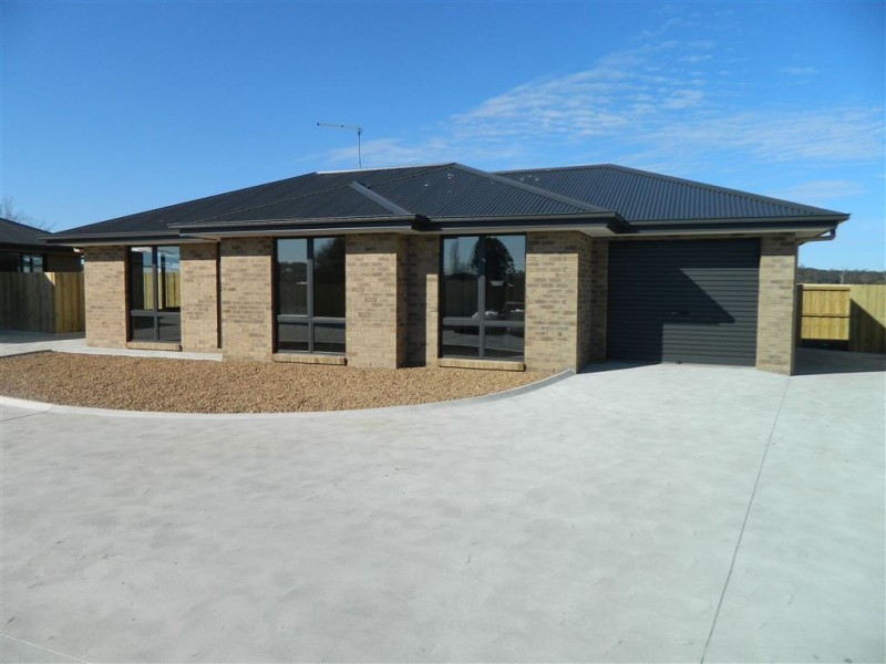 1/12 Mackenzie Crescent, Latrobe TAS 7307