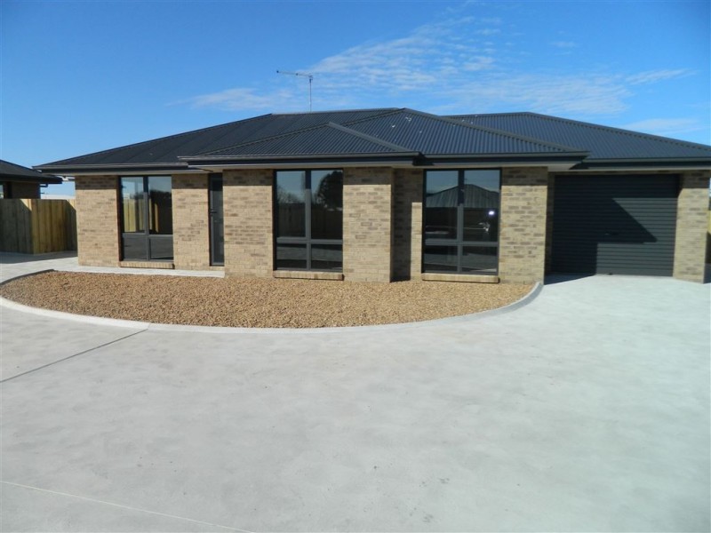 1/12 Mackenzie Crescent, Latrobe TAS 7307