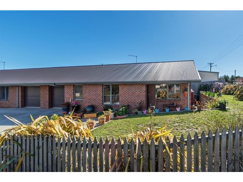 2/100 Mary Street, East Devonport TAS 7310
