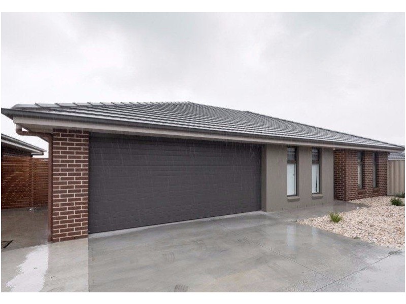 2/148 Cotton Street, Latrobe TAS 7307
