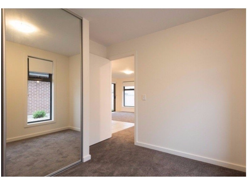 2/148 Cotton Street, Latrobe TAS 7307