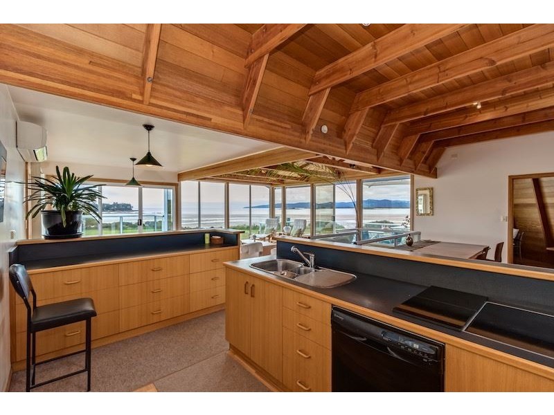 44 Shearwater Esplanade, Shearwater TAS 7307