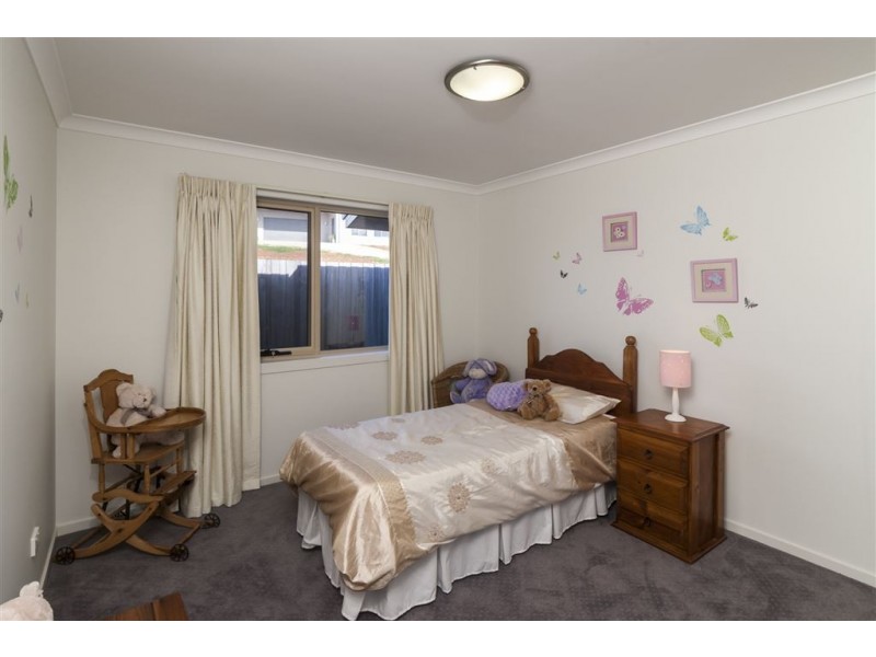 11 Hedstrom Drive, Stony Rise TAS 7310
