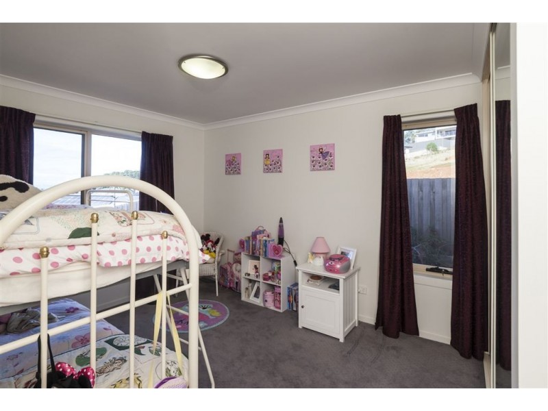 11 Hedstrom Drive, Stony Rise TAS 7310