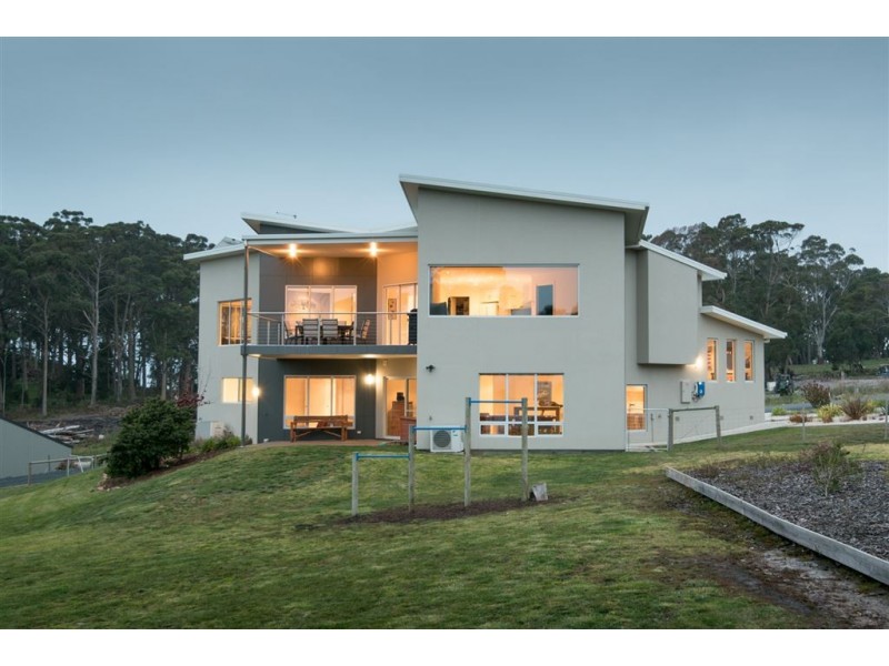 189 Allport Street East, Leith TAS 7315