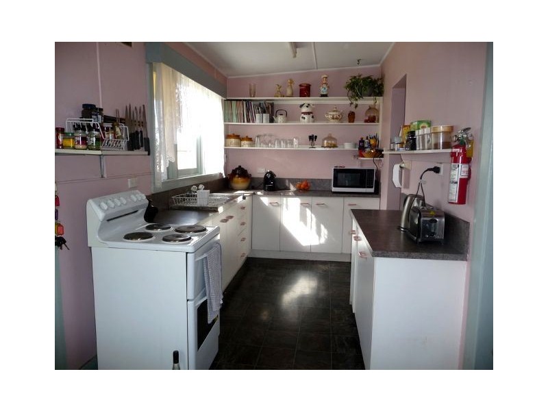 40 Middle Road, Devonport TAS 7310