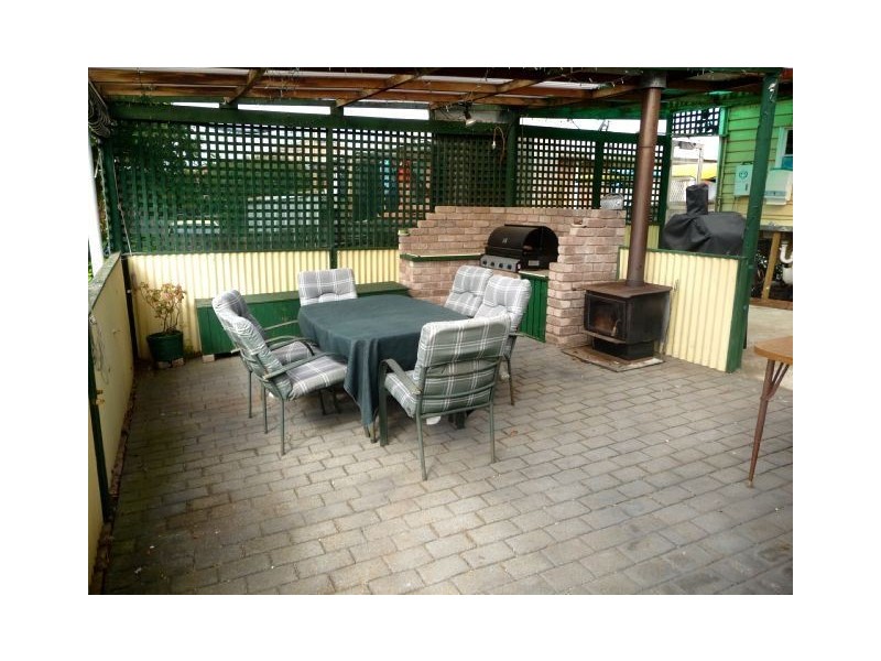 40 Middle Road, Devonport TAS 7310