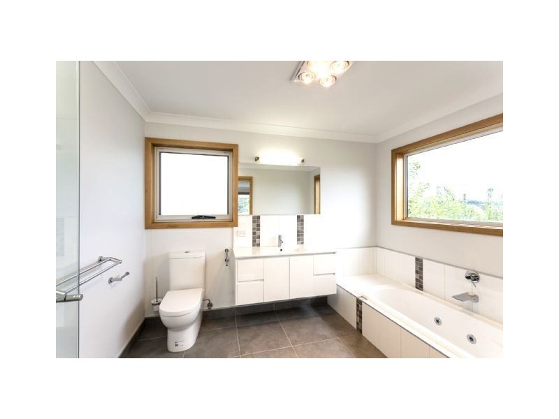 12 Mountain View Rise, Latrobe TAS 7307