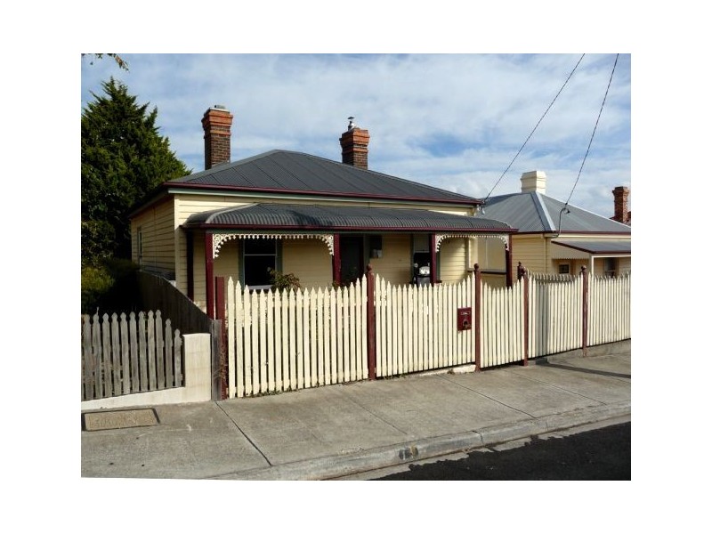 15 Henry Street, Devonport TAS 7310