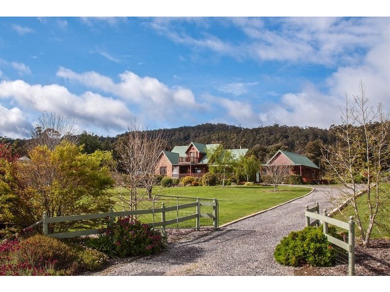 2 Barnes Road, South Spreyton TAS 7310