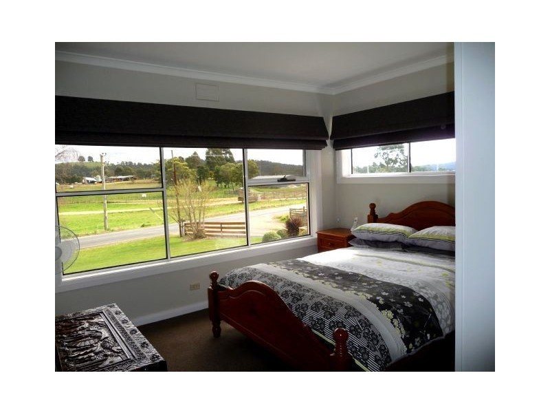 577 Sheffield Road, Acacia Hills TAS 7306