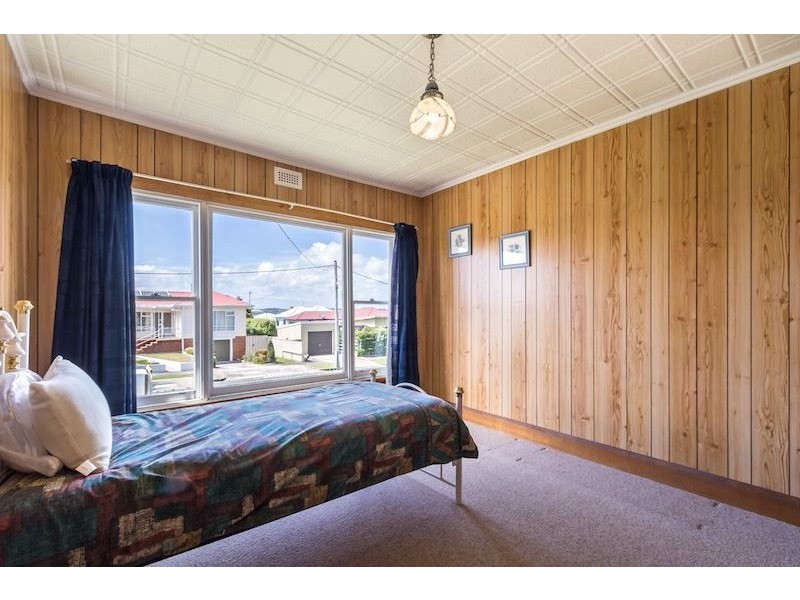 1 Murfet Crescent, Devonport TAS 7310