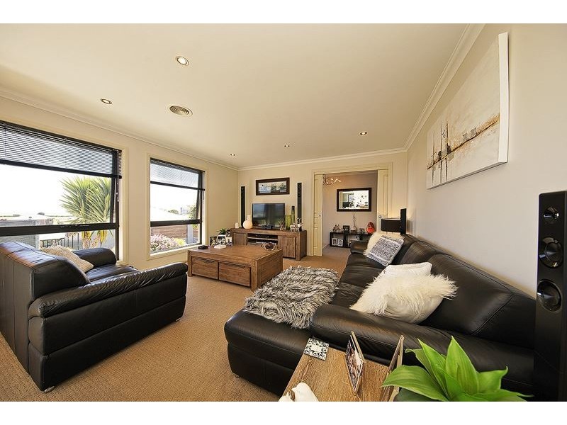 34 Hales Street, Penguin TAS 7316