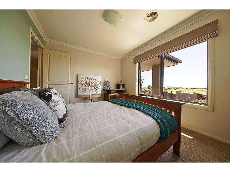 34 Hales Street, Penguin TAS 7316