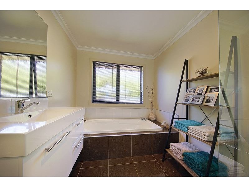 34 Hales Street, Penguin TAS 7316