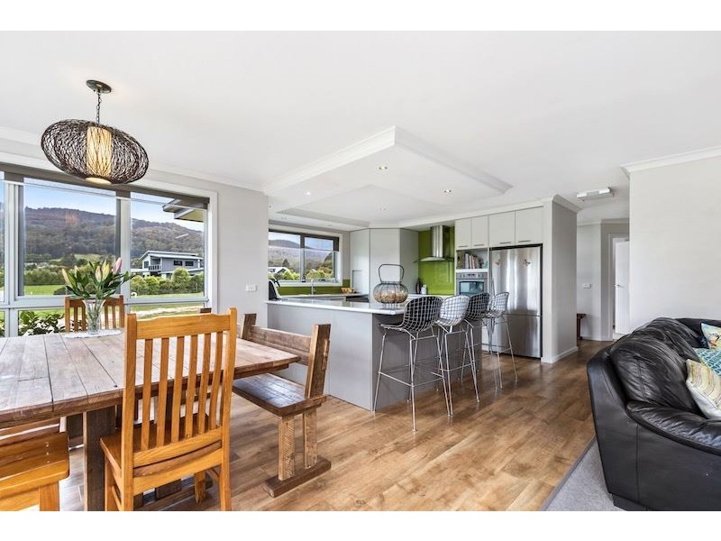 29 James Road, Acacia Hills TAS 7306