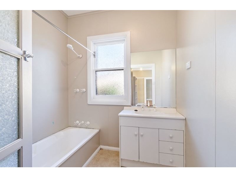 34 Murray Street, East Devonport TAS 7310