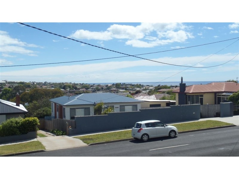 175 Steele Street, Devonport TAS 7310