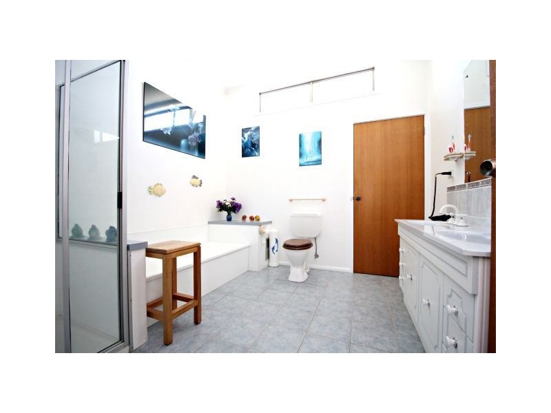 8 Elanora Place, East Devonport TAS 7310