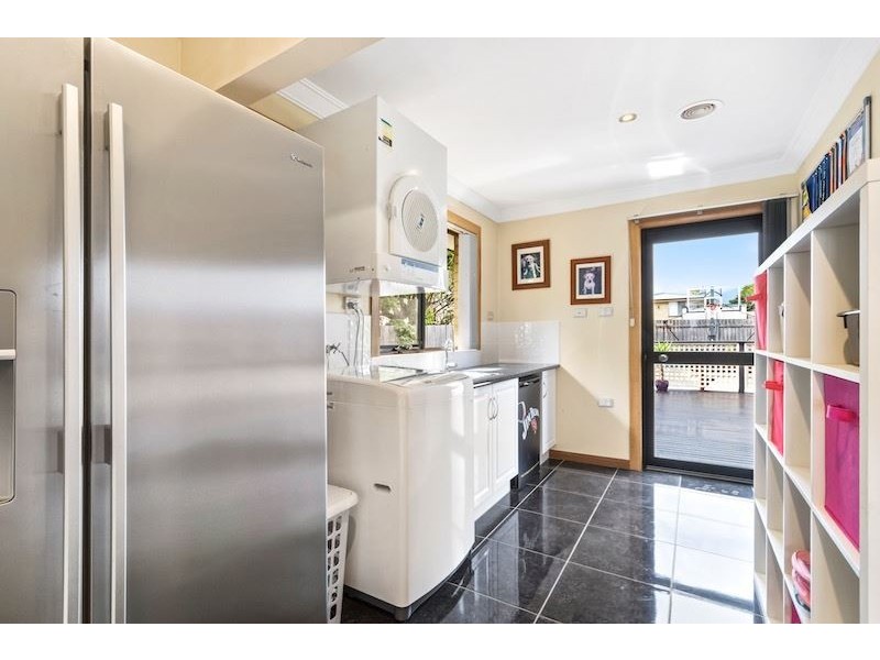 37 Croft Avenue, Devonport TAS 7310