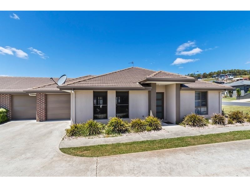 3/4-5 Washington Drive, Stony Rise TAS 7310