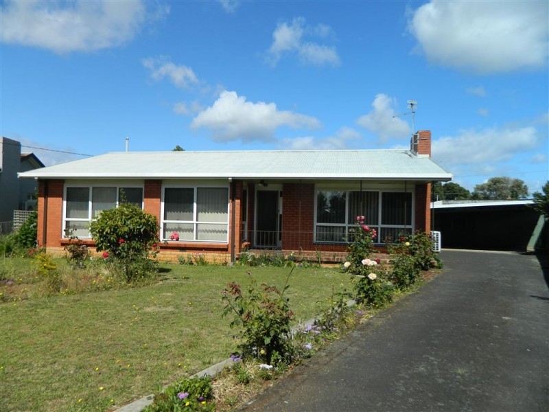 4 Niela Crescent, Miandetta TAS 7310