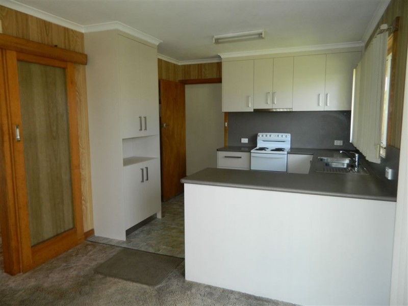 4 Niela Crescent, Miandetta TAS 7310