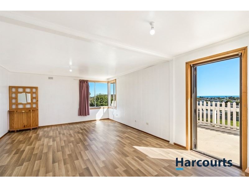 15 Barker Street, Ulverstone TAS 7315