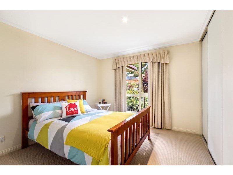 46 Lawrence Drive, Devonport TAS 7310