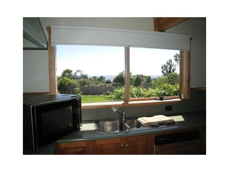 111 Main Street, Penguin TAS 7316