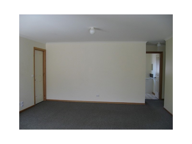 2/86 Lovett Street, Devonport TAS 7310