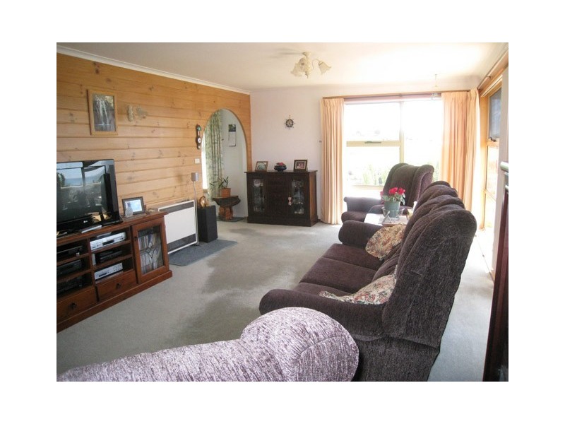 8 Lyndhurst Court, Penguin TAS 7316