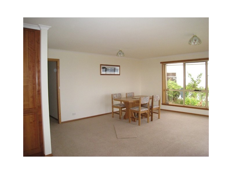 132 Main Street, Penguin TAS 7316