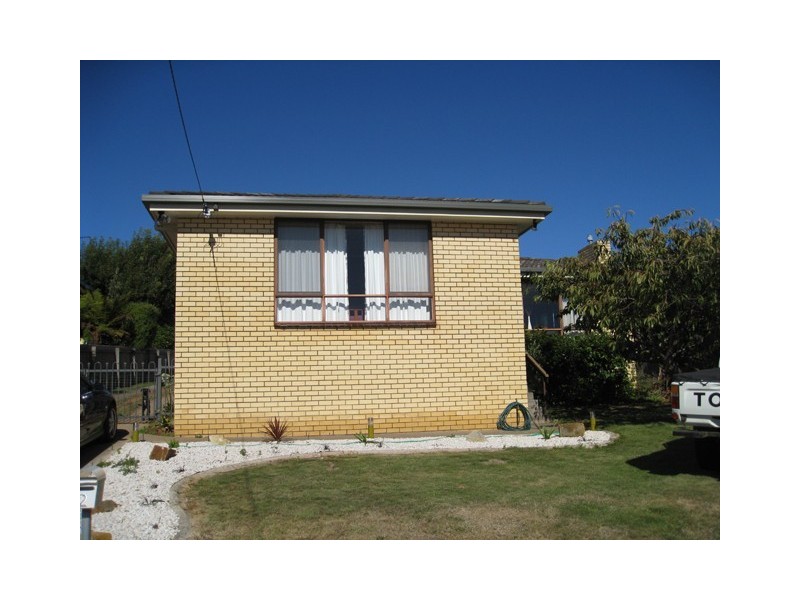 2 Tucker Avenue, Devonport TAS 7310