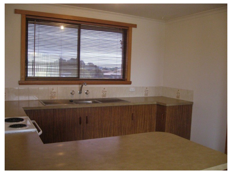 7 Lancaster Avenue, Penguin TAS 7316