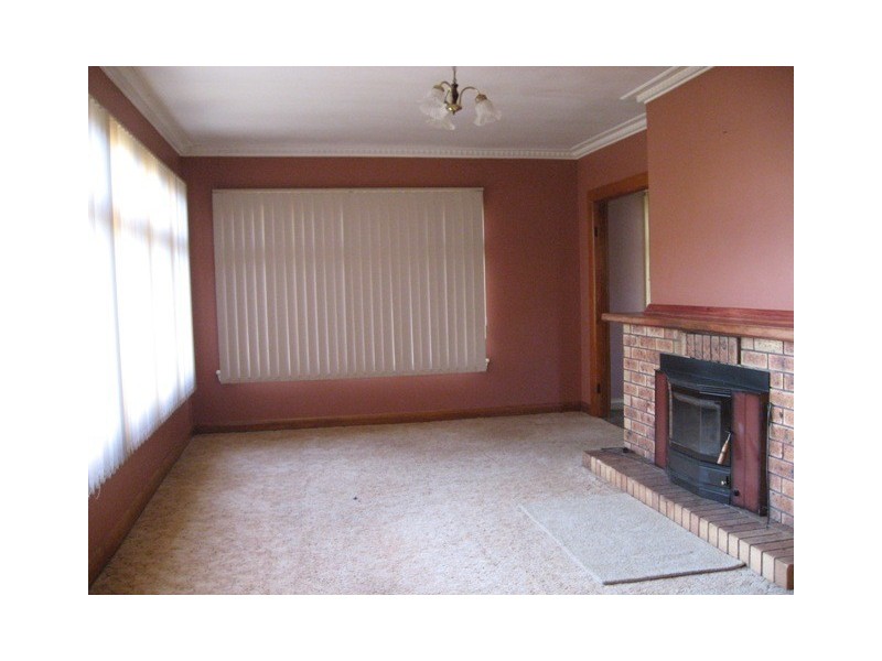 527 Penguin Road, Penguin TAS 7316