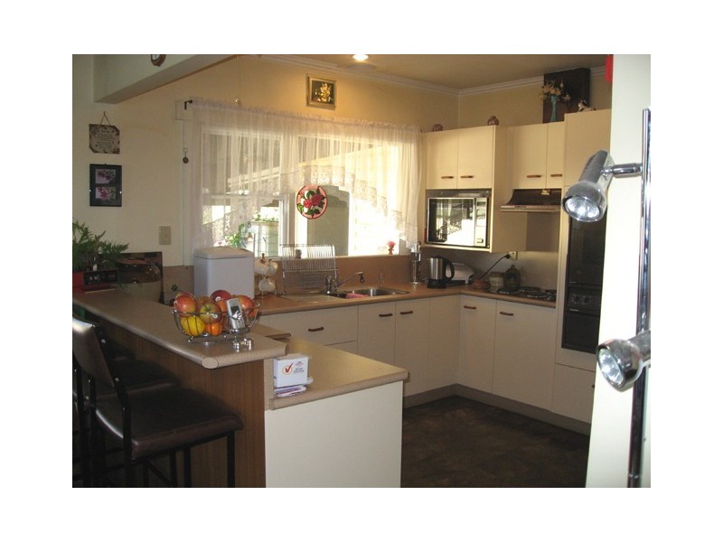 5 Middle Road, Devonport TAS 7310