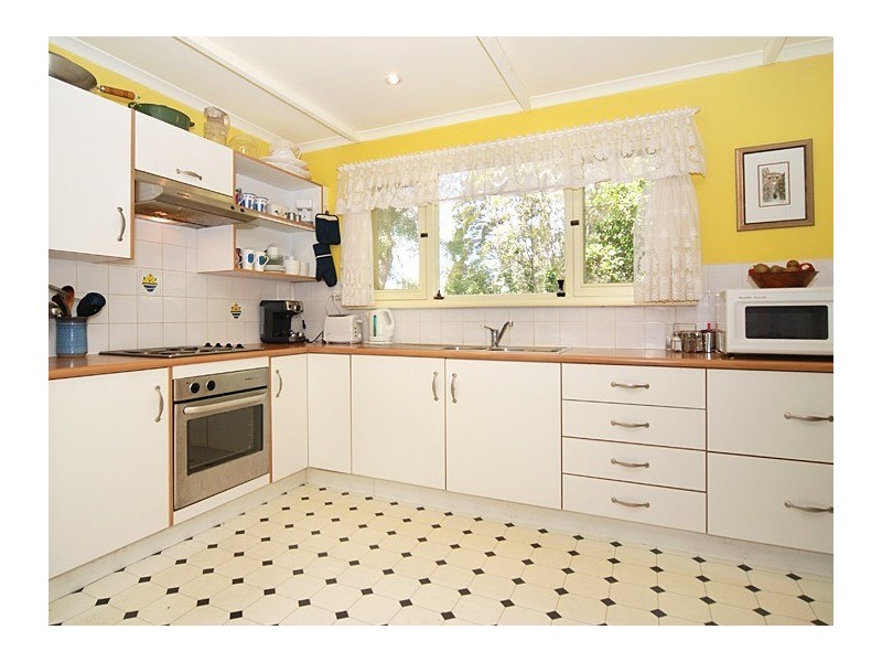 13 Druid Ave,, Stirling SA 5152