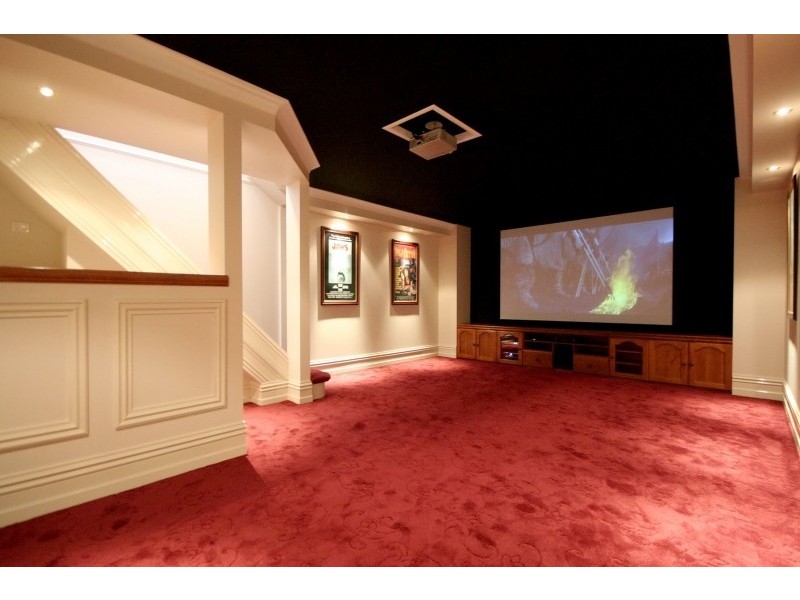 9 Earls Court, Craigburn Farm SA 5051