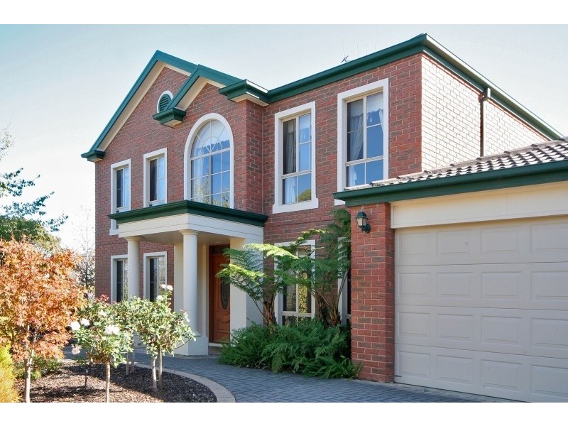 6 Woodlake Drive, Craigburn Farm SA 5051