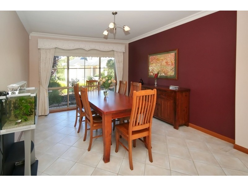 6 Woodlake Drive, Craigburn Farm SA 5051